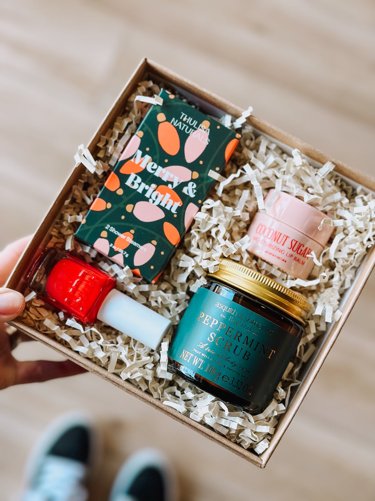 MERRY + BRIGHT PETITE