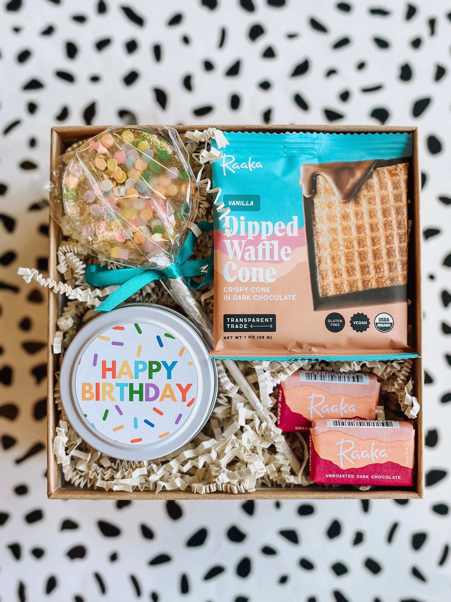 CELEBRATE PETITE