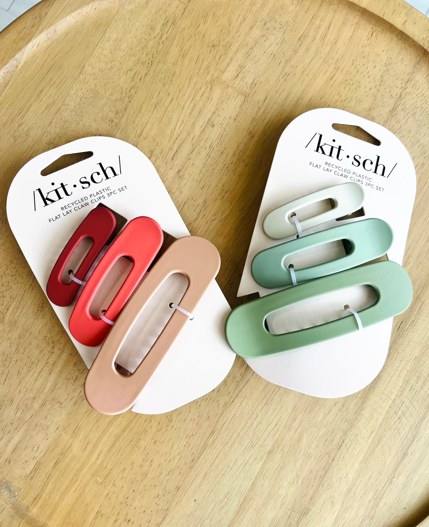 Flat Lay Claw Clips