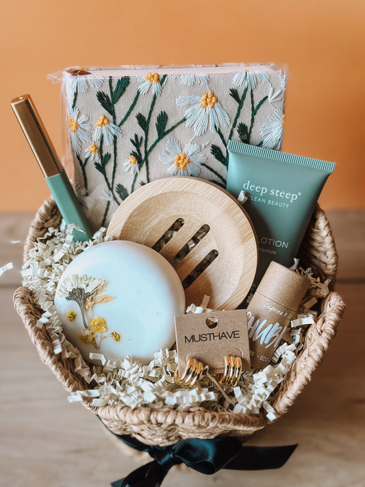 AUGUST GIFT BASKET